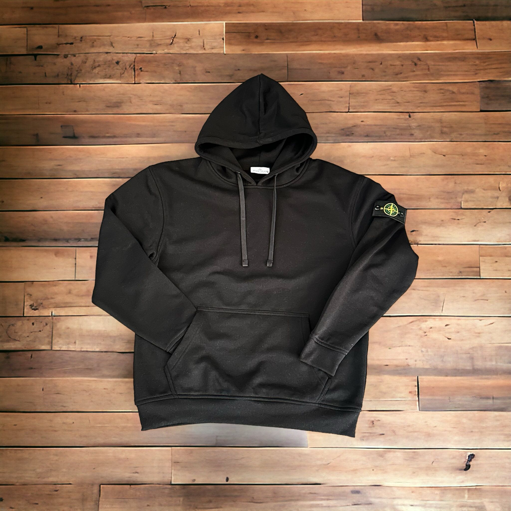 FELPA STONE COLORE NERO CON CAPPUCCIO