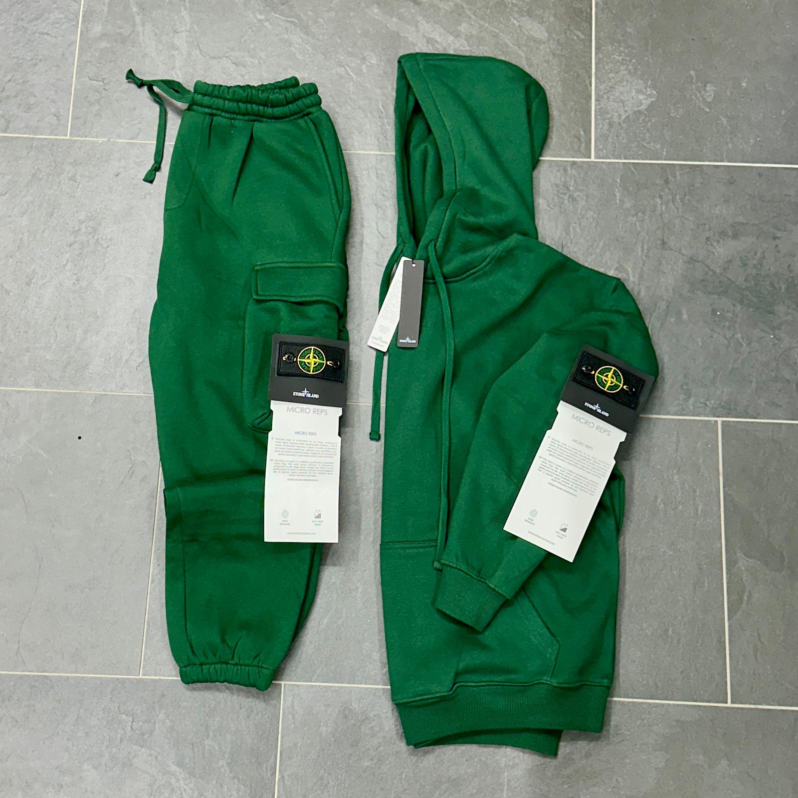 Tuta completa Stone Island verde